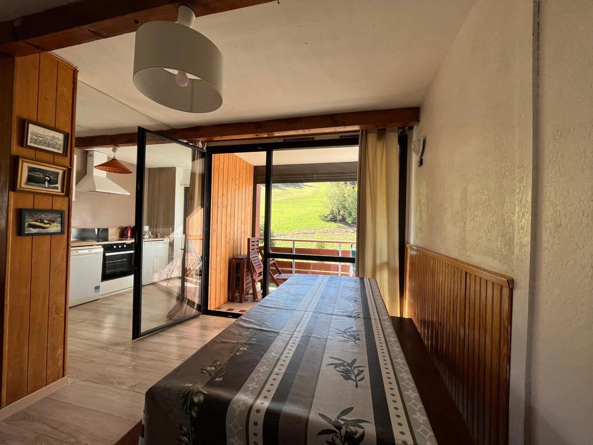 Appartement T2 Face Aux Pistes Avec Terrasse, 9 Couchages, Proche Commerces Et Piscine - Fr-1-165A-103 Enchastrayes Exterior photo